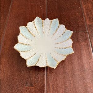 Leonard Vienna Austria trinket dish. Measures 6 inches.